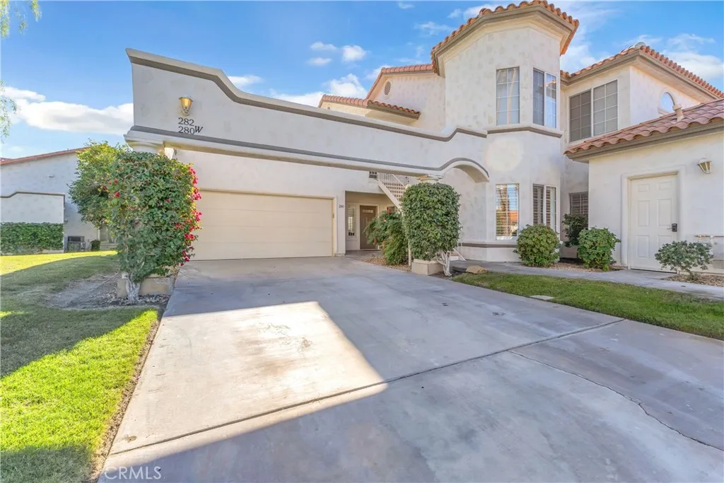 280 Vista Royale Circle W, Palm Desert, California 92211 home-pic-26