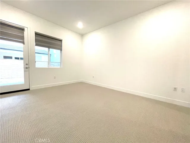 516 Neilson, Irvine, California 92618