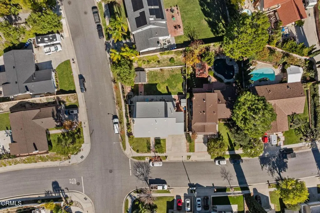 16833 Nearview, Canyon Country, California 91387 home-pic-38