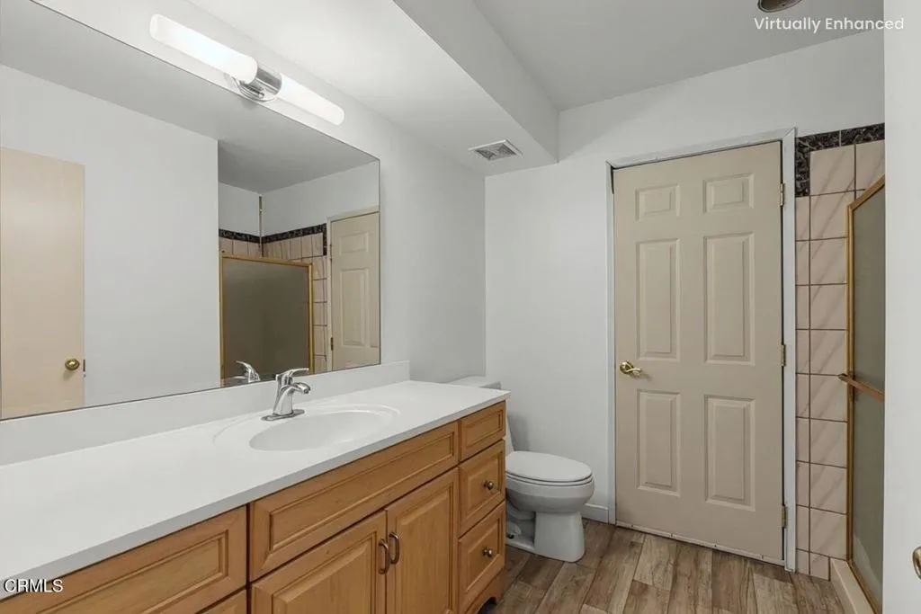 16833 Nearview, Canyon Country, California 91387 home-pic-17