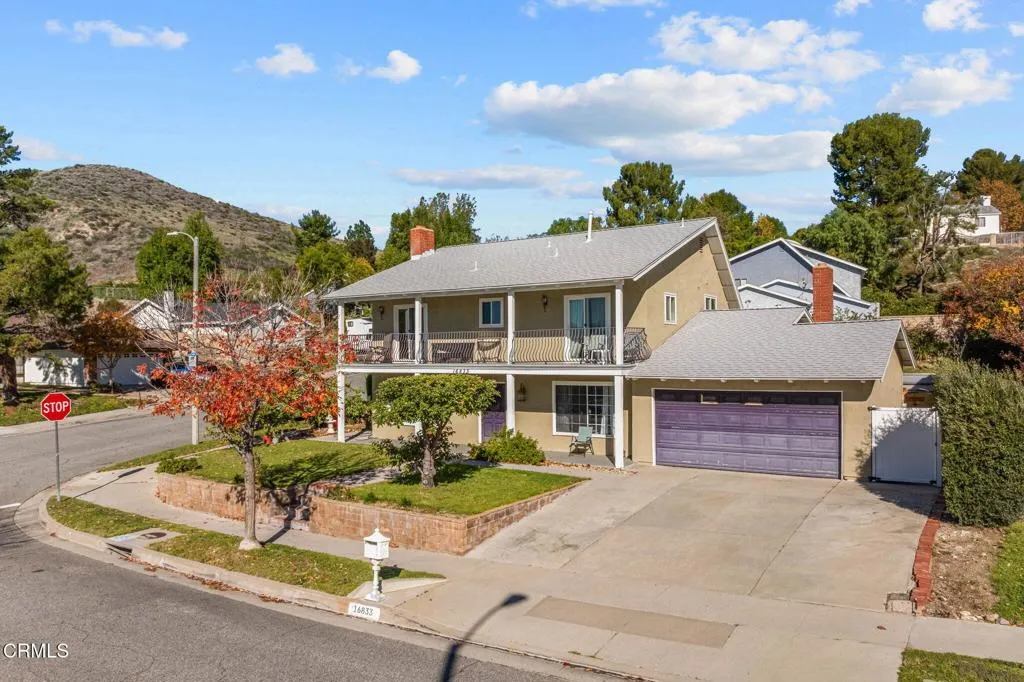 16833 Nearview, Canyon Country, California 91387 home-pic-2