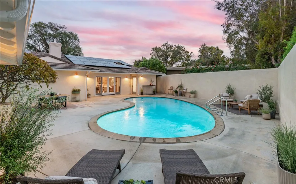 1507 Ramillo, Long Beach, California 90815 home-pic-49