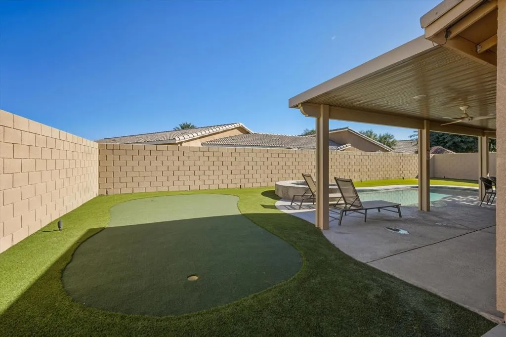 47666 Margarita Street, Indio, California 92201 home-pic-37
