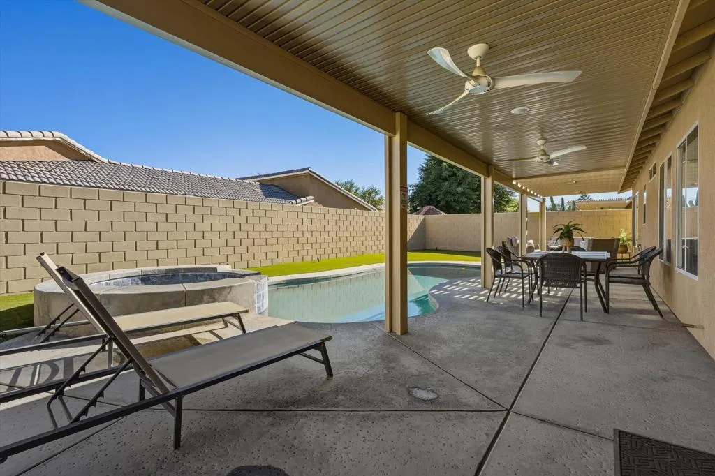 47666 Margarita Street, Indio, California 92201 home-pic-29