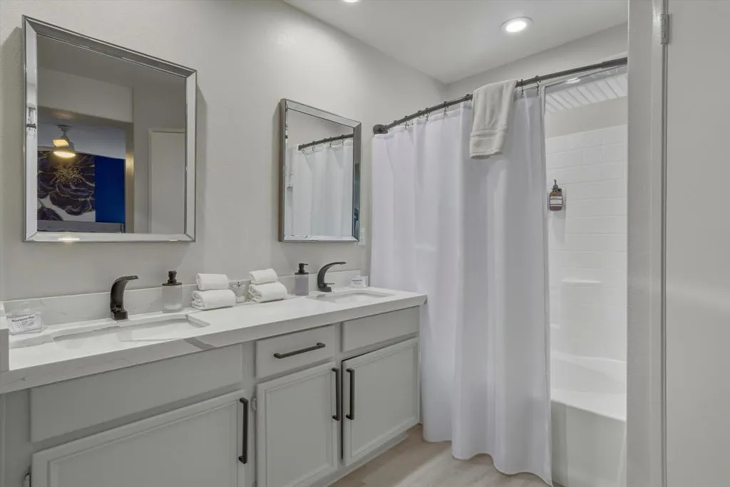 47666 Margarita Street, Indio, California 92201 home-pic-24