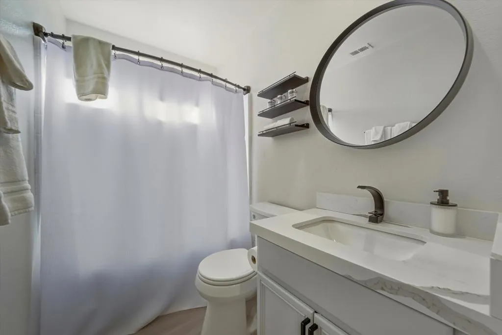 47666 Margarita Street, Indio, California 92201 home-pic-28