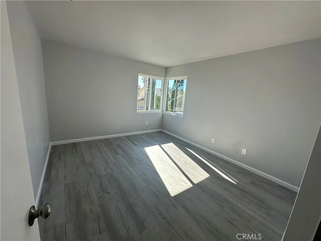 2010 Date Tree, Colton, California 92324 home-pic-13