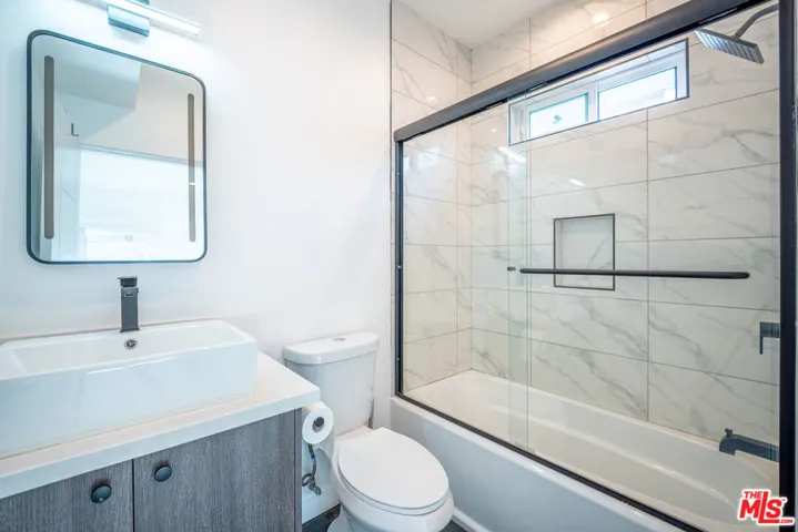 246 N Dillon Street 246, Los Angeles, California 90026