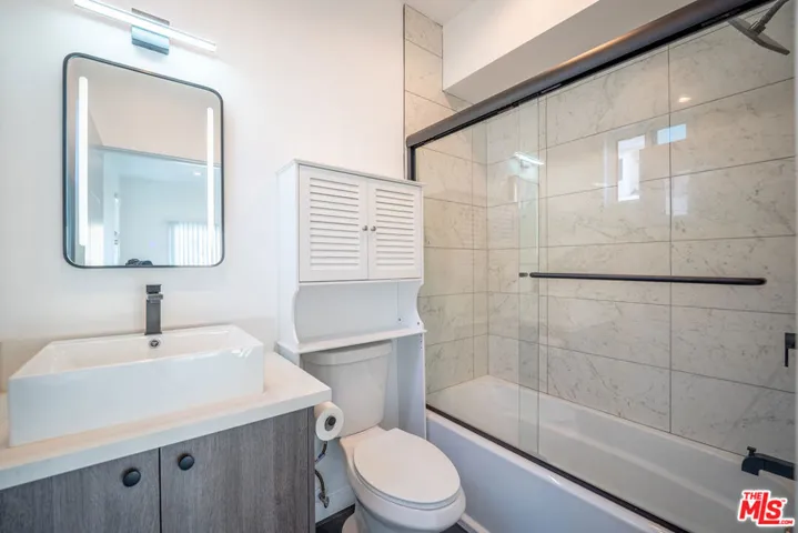 246 N Dillon Street 246, Los Angeles, California 90026