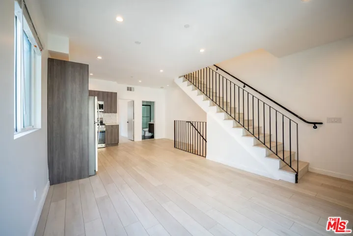 246 N Dillon Street 246, Los Angeles, California 90026