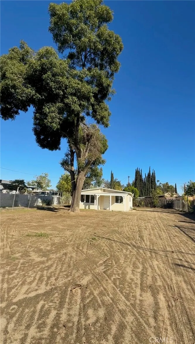 5162 Troth, Jurupa Valley, California 91752 home-pic-6