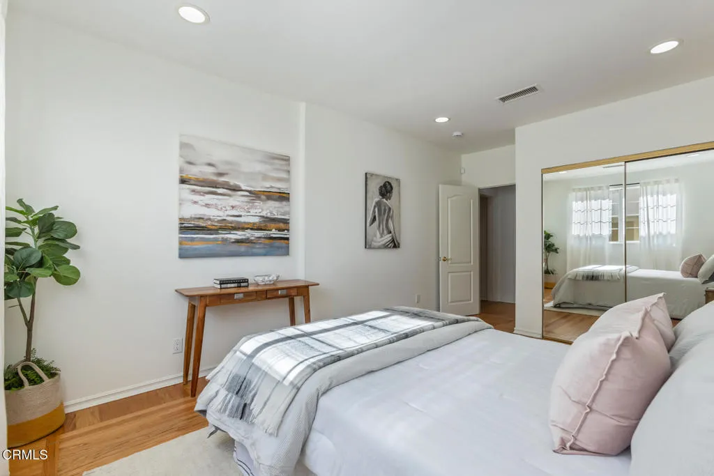 4926 Crown Avenue, La Canada Flintridge, California 91011 home-pic-53