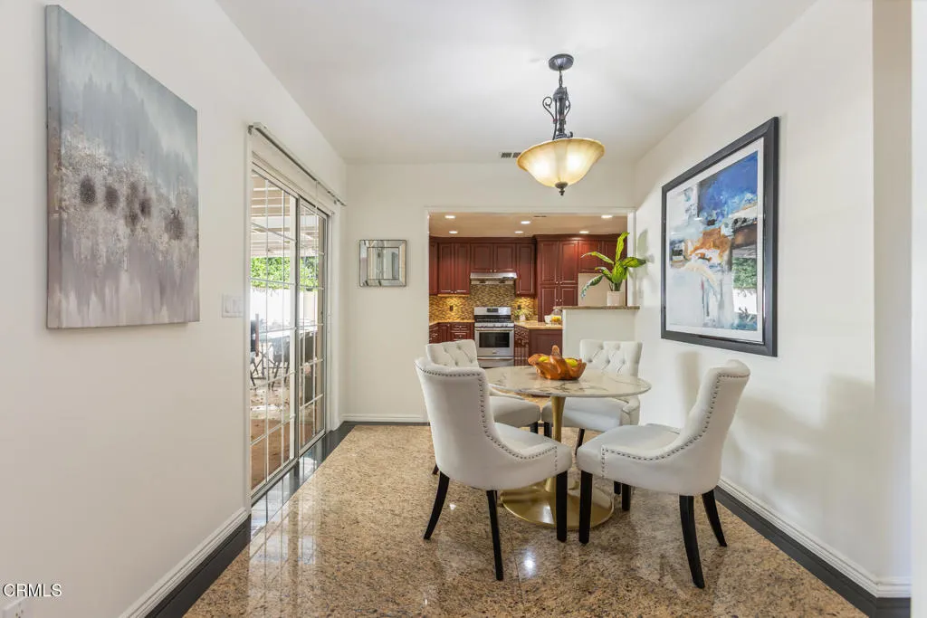 4926 Crown Avenue, La Canada Flintridge, California 91011 home-pic-27