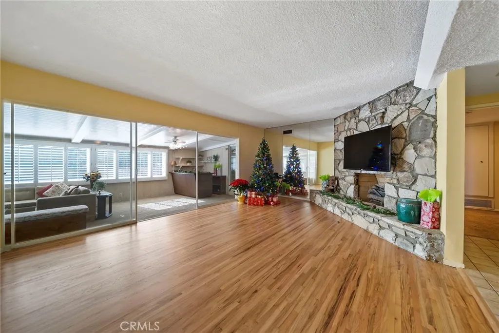 220 Barranca, Monterey Park, California 91754 home-pic-9
