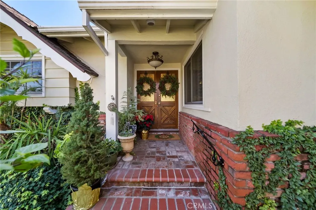 220 Barranca, Monterey Park, California 91754 home-pic-4
