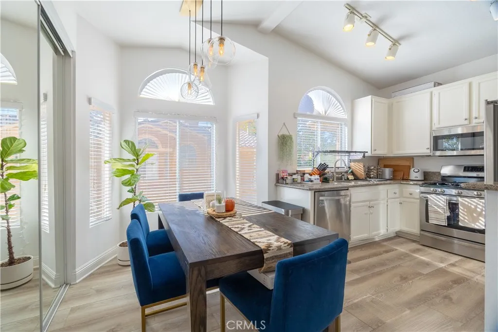 19431 Rue De Valore 37a, Lake Forest, California 92610 home-pic-6