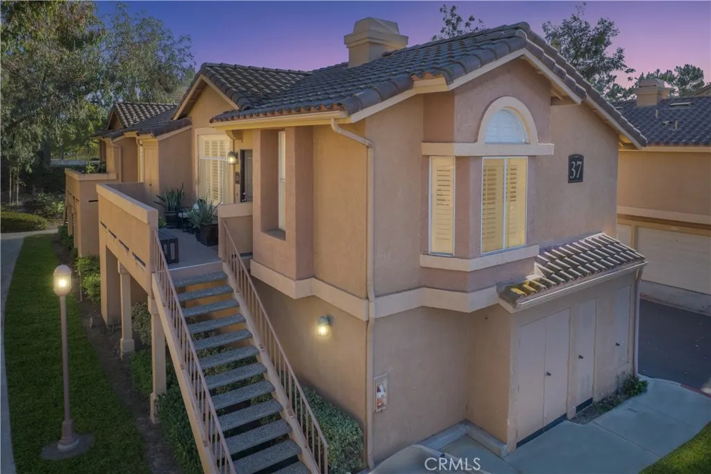19431 Rue De Valore 37a, Lake Forest, California 92610 home-pic-1