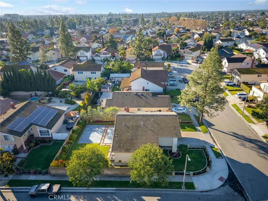 17420 Niagara Avenue, Cerritos, California 90703 home-pic-25