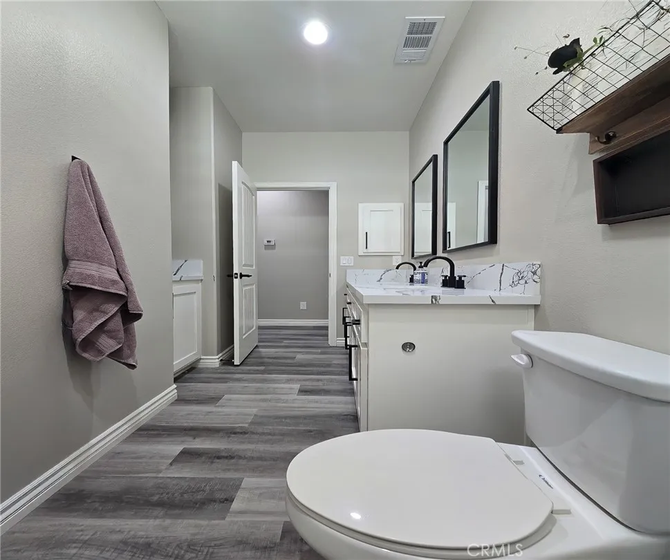 22227 Skyline, Apple Valley, California 92308 home-pic-12
