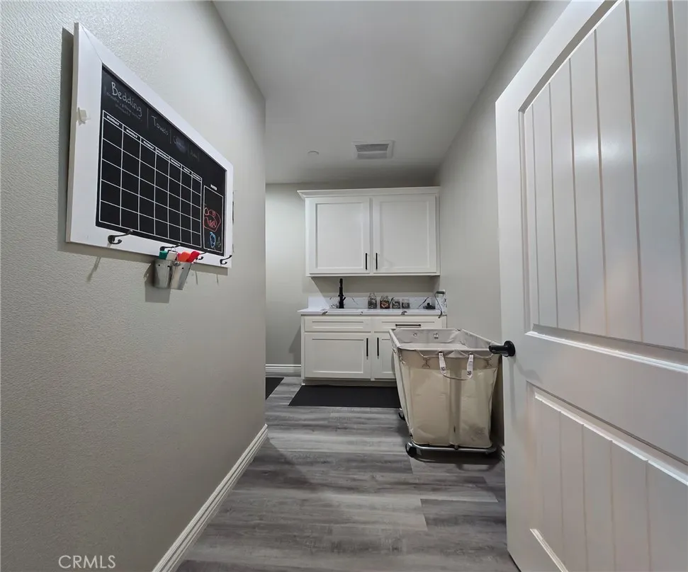22227 Skyline, Apple Valley, California 92308 home-pic-23