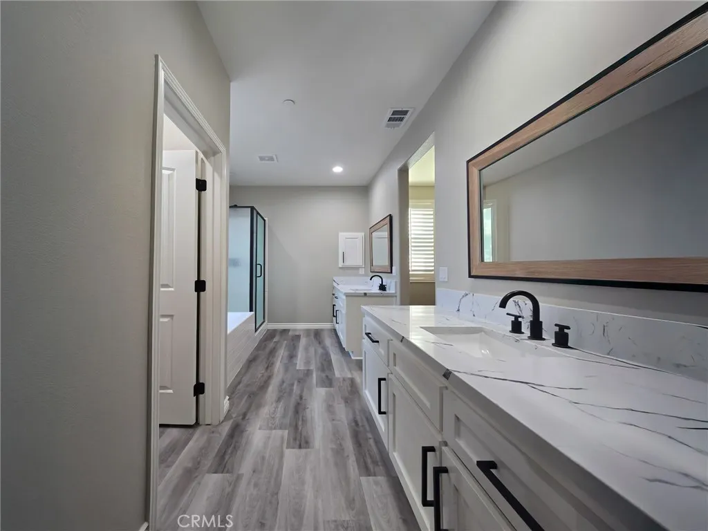22227 Skyline, Apple Valley, California 92308 home-pic-30