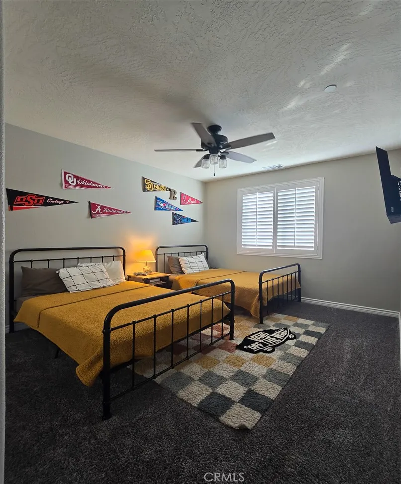 22227 Skyline, Apple Valley, California 92308 home-pic-14