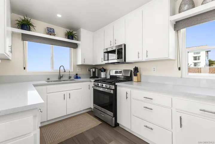 1476 80 Pescadero Drive, San Diego, California 92107