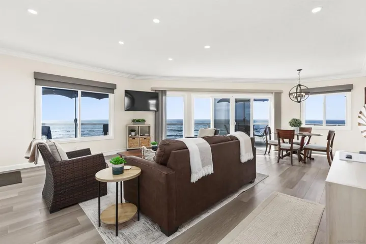 1476 80 Pescadero Drive, San Diego, California 92107