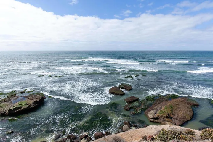 1476 80 Pescadero Drive, San Diego, California 92107