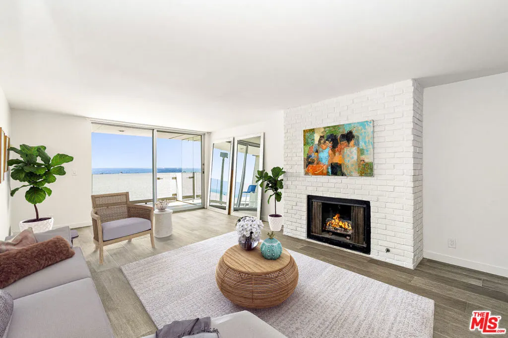4 Jib Street 2, Marina Del Rey, California 90292 home-pic-3