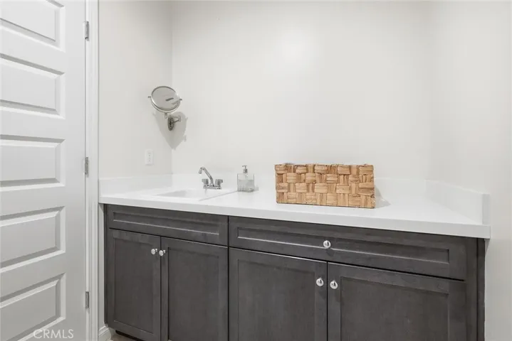 1032 Twin Creek Road, San Luis Obispo, California 93401