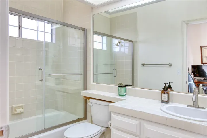 Bathroom 2 (upstairs)