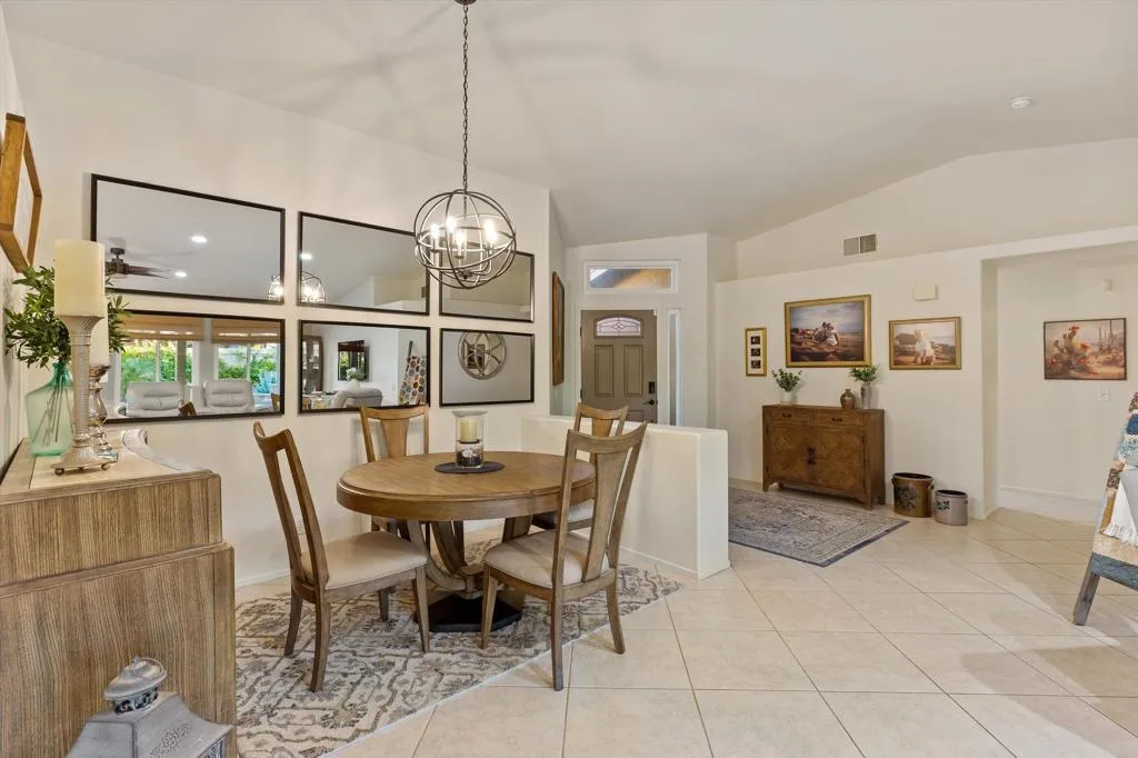 79230 Laurie Court, La Quinta, California 92253 home-pic-5