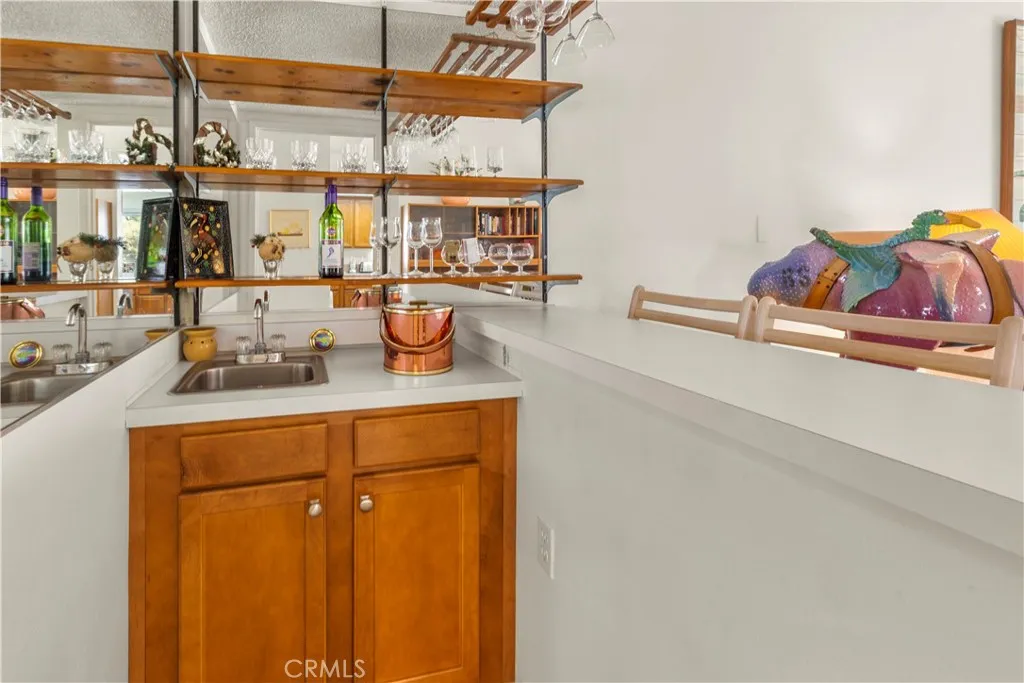 24142 Minnetonka Lane, Lake Forest, California 92630 home-pic-10