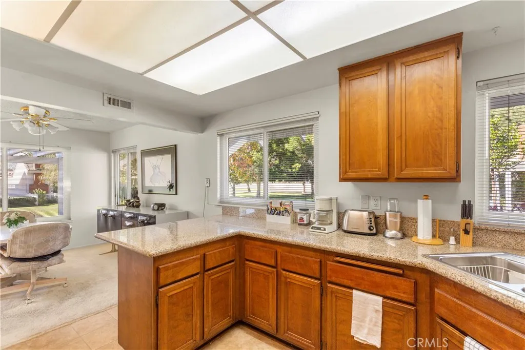 24142 Minnetonka Lane, Lake Forest, California 92630 home-pic-13