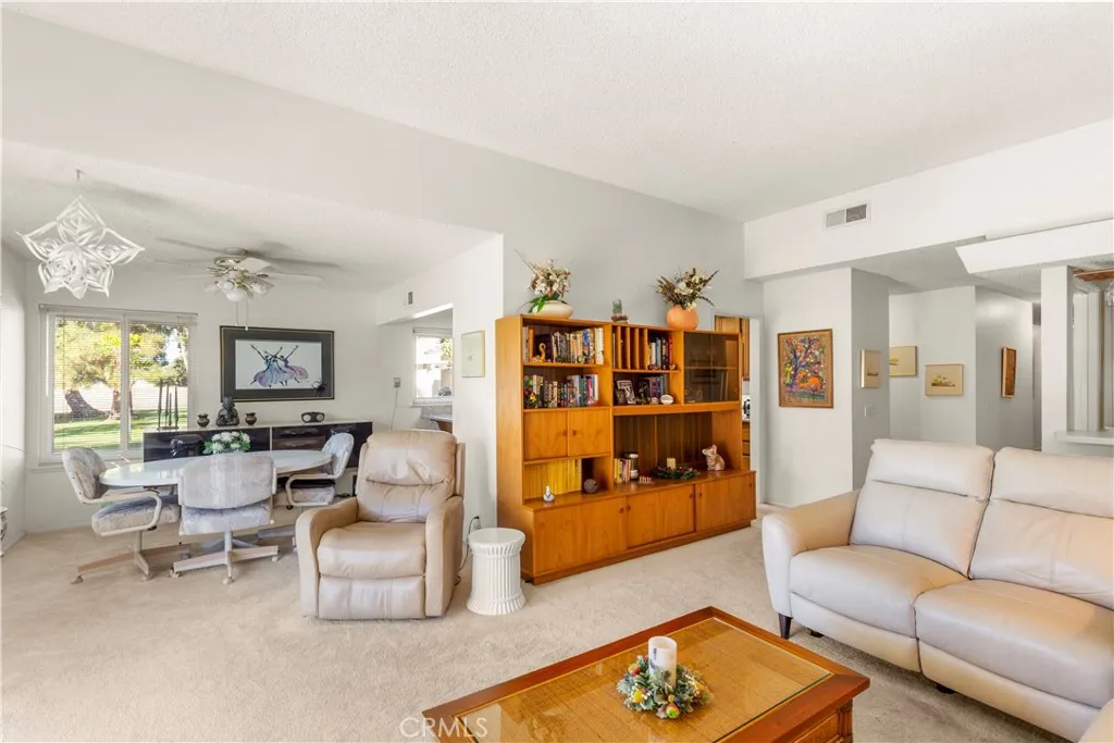 24142 Minnetonka Lane, Lake Forest, California 92630 home-pic-6