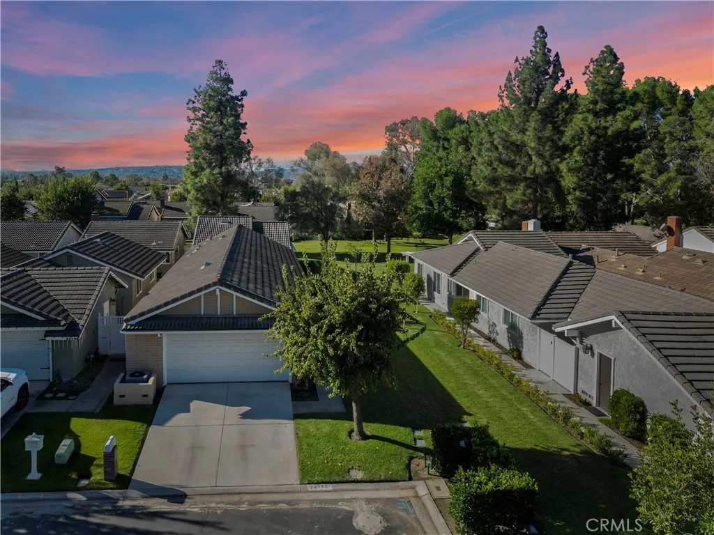 24142 Minnetonka Lane, Lake Forest, California 92630 home-pic-0