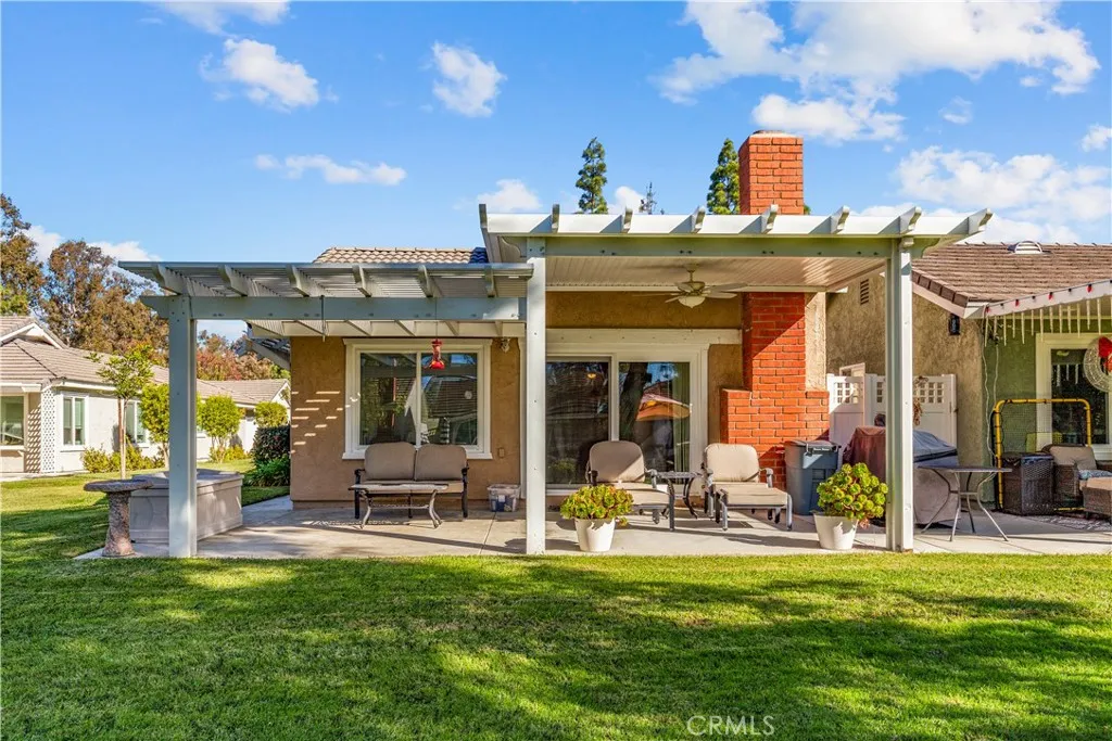 24142 Minnetonka Lane, Lake Forest, California 92630 home-pic-4