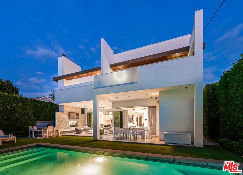 633 N Laurel Avenue, Los Angeles, California 90048 home-pic-0