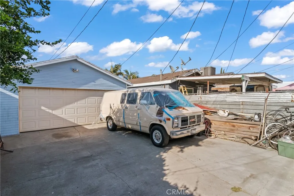 1766 E 105th, Los Angeles, California 90002 home-pic-9