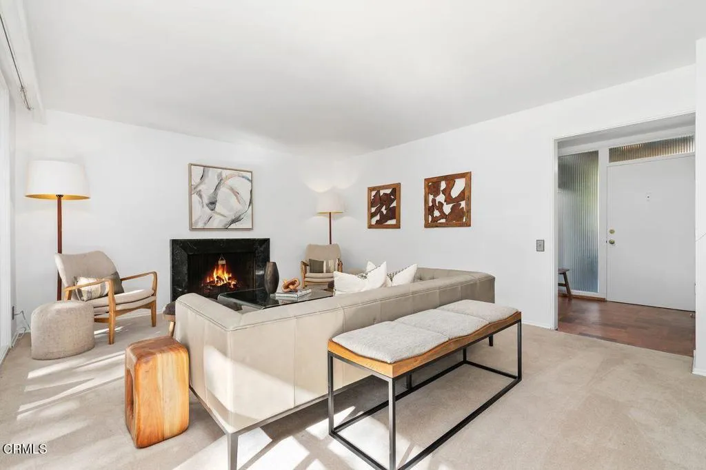 314 San Juan Way, La Canada Flintridge, California 91011 home-pic-8