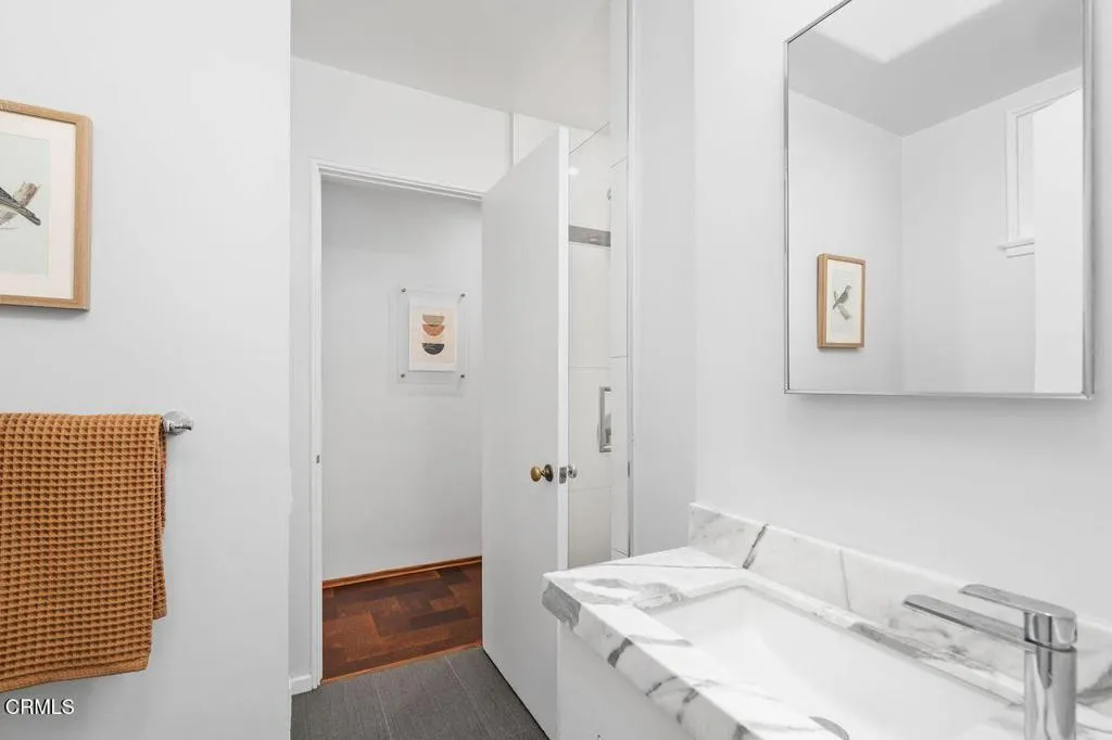 314 San Juan Way, La Canada Flintridge, California 91011 home-pic-33