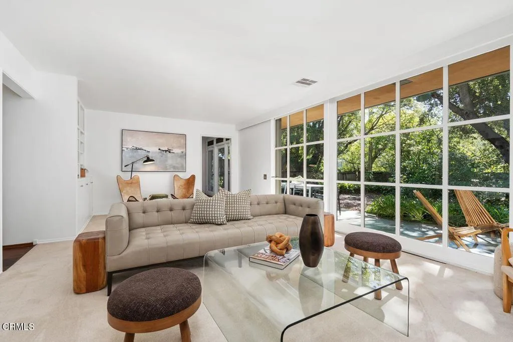 314 San Juan Way, La Canada Flintridge, California 91011 home-pic-10