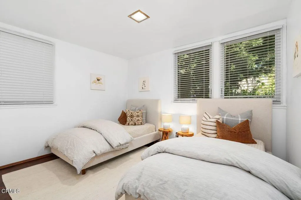 314 San Juan Way, La Canada Flintridge, California 91011 home-pic-28