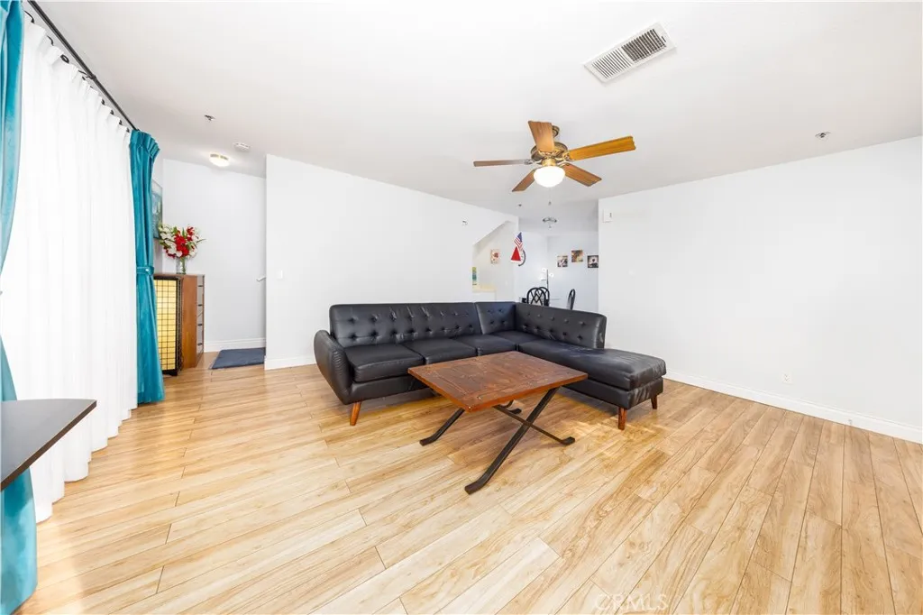 1451 S Reservoir 1, Pomona, California 91766 home-pic-3