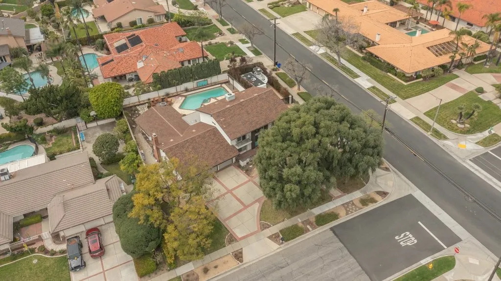 1695 N Palm, Upland, California 91784 home-pic-47