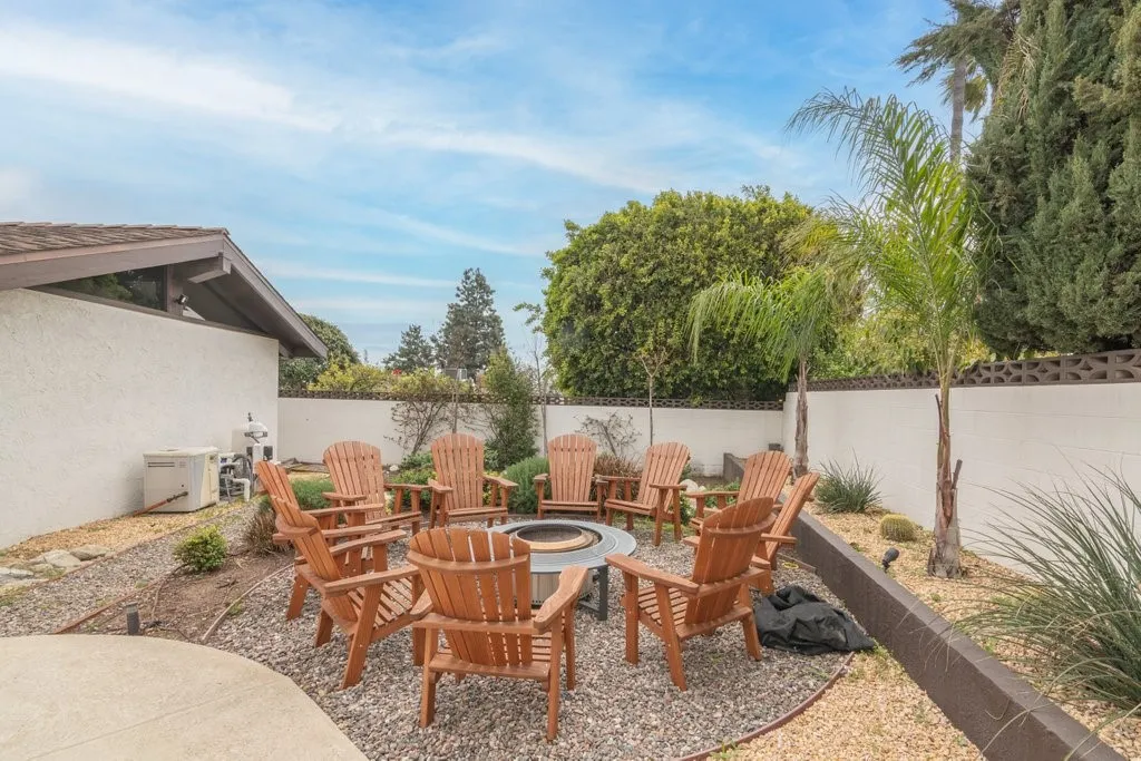 1695 N Palm, Upland, California 91784 home-pic-39