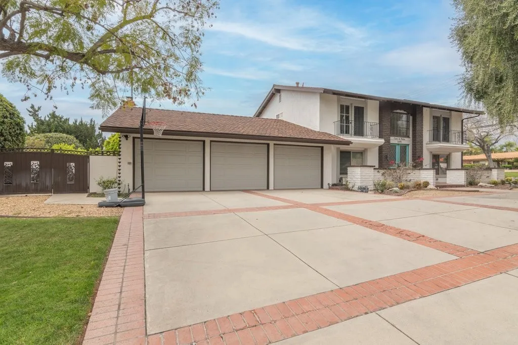 1695 N Palm, Upland, California 91784 home-pic-0