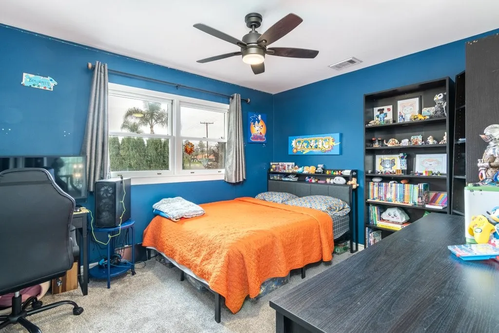 1695 N Palm, Upland, California 91784 home-pic-28