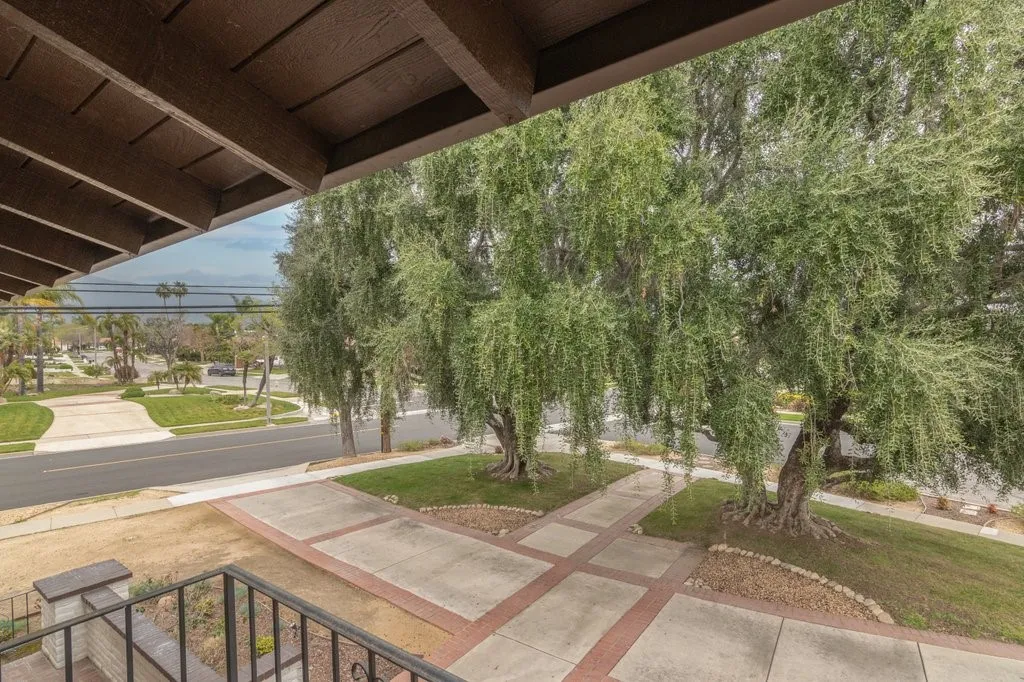 1695 N Palm, Upland, California 91784 home-pic-42